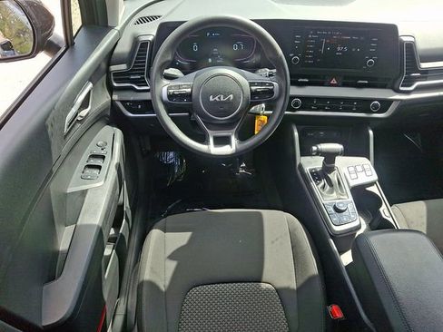 Used 2024 Kia Sportage LX FWD image 13