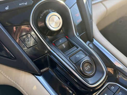 Certified 2023 Acura RDX FWD w/ Technology Package image 26