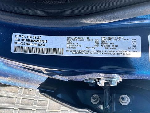 Used 2022 RAM 1500 Big Horn AWD/4WD image 3