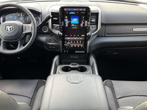 Used 2025 RAM 3500 Laramie AWD/4WD image 27