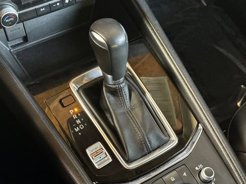 Used 2023 MAZDA CX-5 AWD 2.5 S w/ Select Package image 17