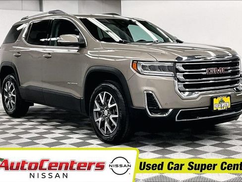 Used 2023 GMC Acadia SLE w/ Driver Convenience Package FWD image 1