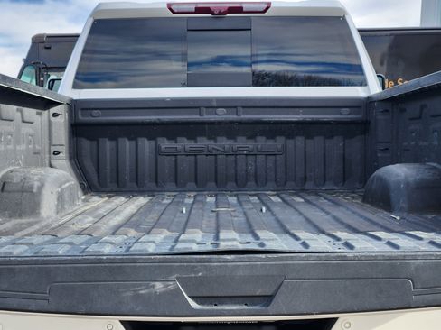 Certified 2022 GMC Sierra 2500 Denali w/ Technology Package image 21