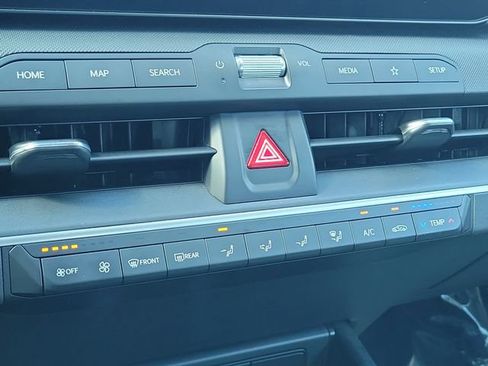 Used 2025 Kia K4 FWD image 29