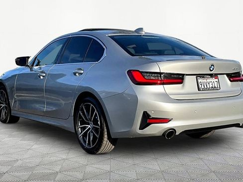 Used 2019 BMW 330i Sedan w/ Convenience Package image 4