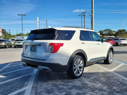 Used 2021 Ford Explorer Platinum w/ Equipment Group 601A image 5