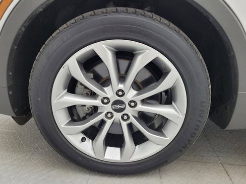 Used 2017 Lincoln MKC Select w/ Select Plus Package FWD image 31