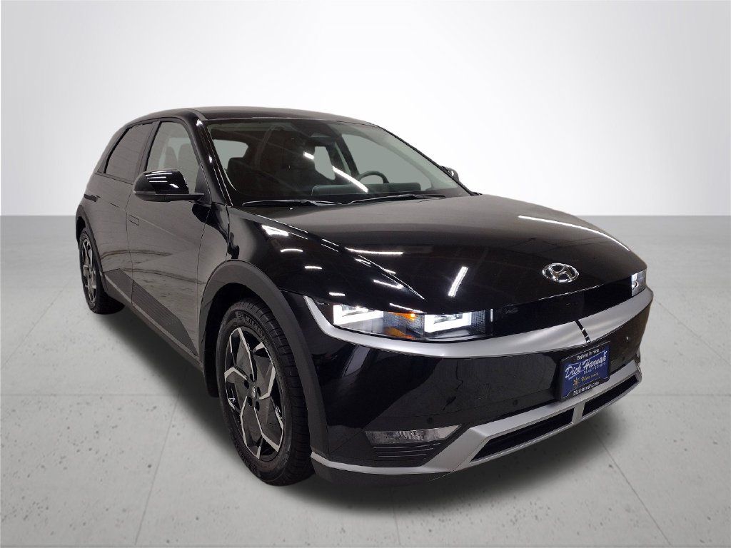 Certified 2024 Hyundai Ioniq 5 SEL AWD/4WD image 5