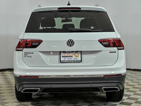 Used 2019 Volkswagen Tiguan SEL AWD/4WD image 7