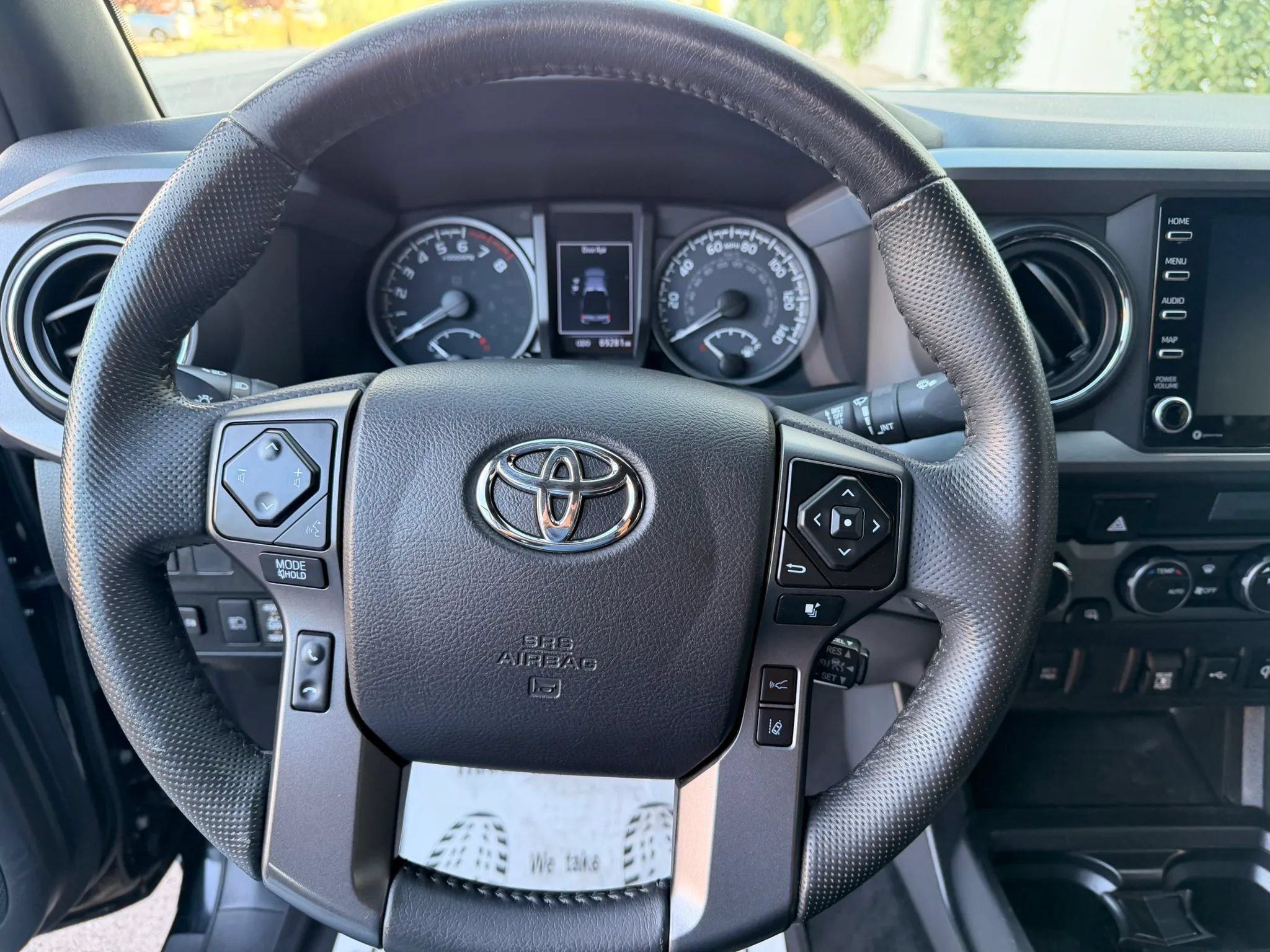Used 2021 Toyota Tacoma TRD Off-Road AWD/4WD image 28