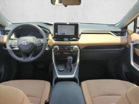 Certified 2025 Toyota RAV4 XLE w/ Convenience Package AWD/4WD image 18