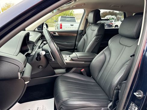 Used 2024 Genesis GV80 2.5T image 13