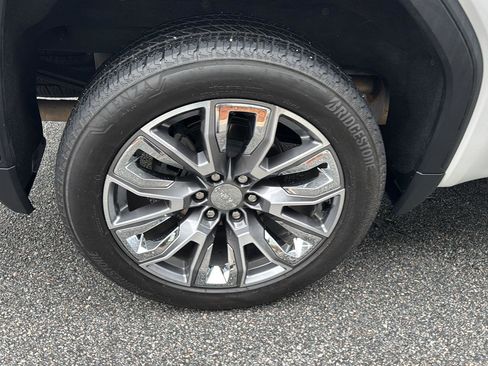 Used 2023 GMC Sierra 1500 Denali w/ Denali Reserve Package image 34