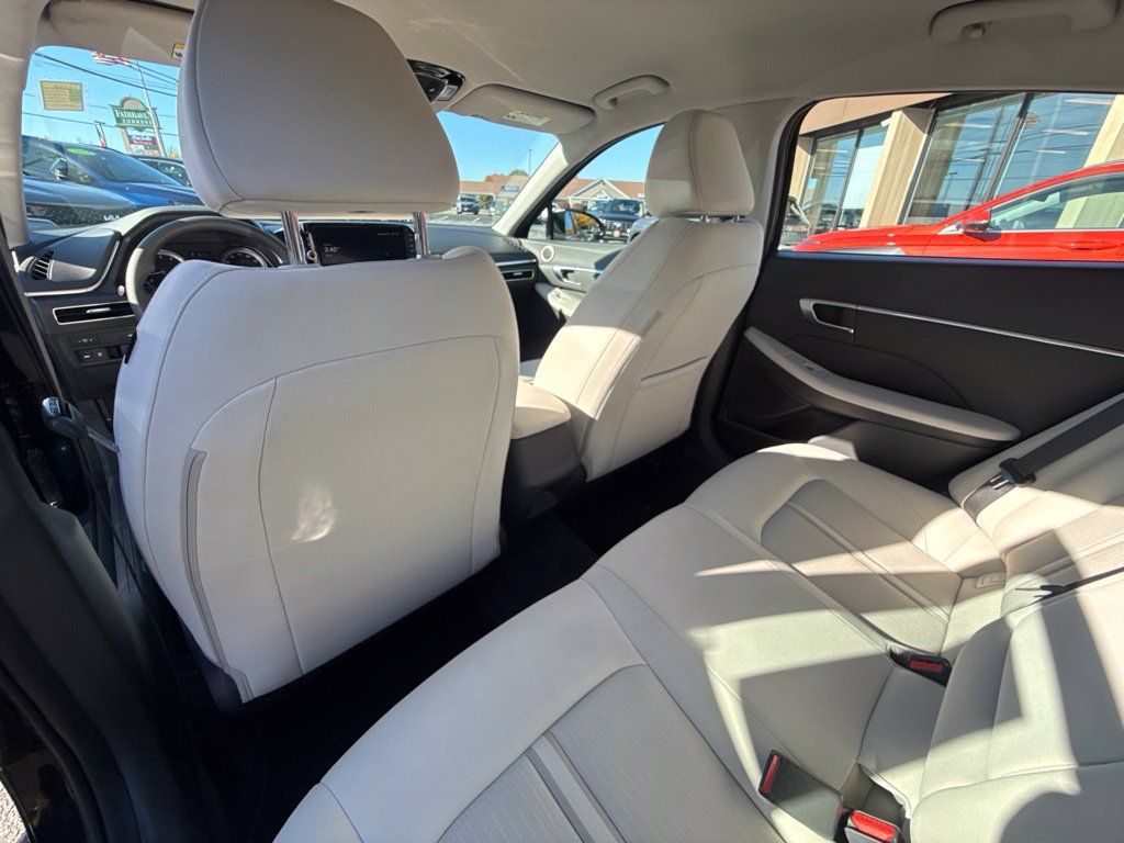 Used 2023 Hyundai Sonata SEL w/ Cargo Package FWD image 30