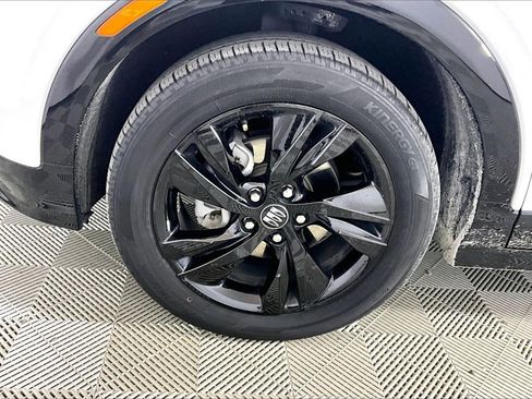 Used 2024 Buick Encore GX Sport Touring w/ Comfort Package image 7