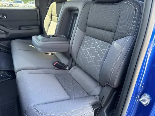New 2026 Nissan Frontier SV w/ Tow Package AWD/4WD image 21