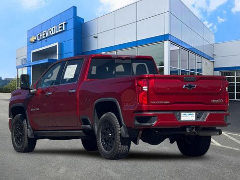 Used 2022 Chevrolet Silverado 2500 High Country w/ Z71 Off-Road Package AWD/4WD image 6