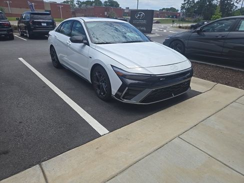 Used 2025 Hyundai Elantra N Line FWD image 3