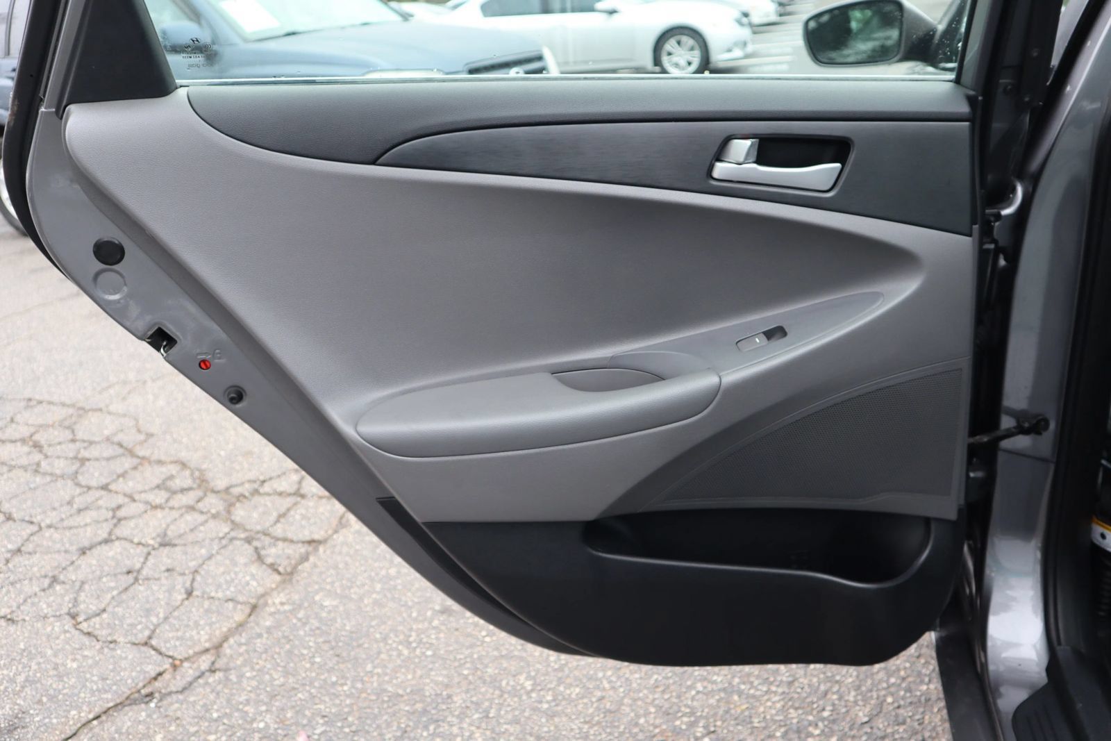 Used 2012 Hyundai Sonata GLS FWD image 10