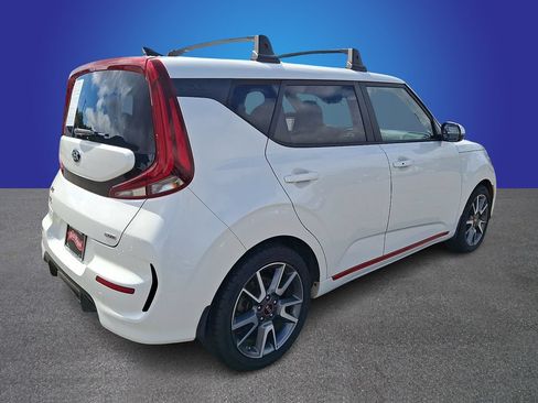 Used 2021 Kia Soul Turbo FWD image 4