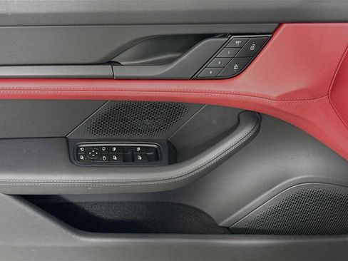Certified 2023 Porsche Taycan 4S image 11