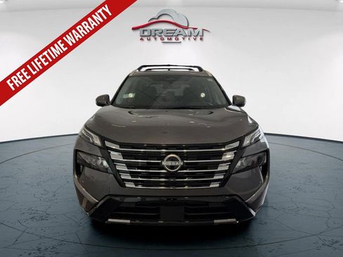 New 2026 Nissan Rogue Platinum AWD/4WD image 3