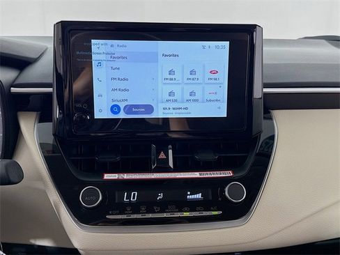 Certified 2025 Toyota Corolla LE image 20