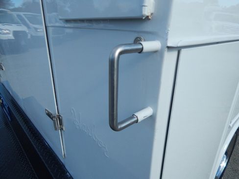 Used 2019 Ford Transit 350 138 DRW w/ Exterior Upgrade Package image 15