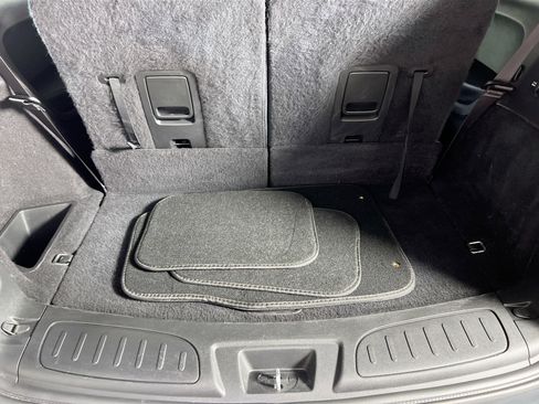 Used 2021 Dodge Durango SXT image 24