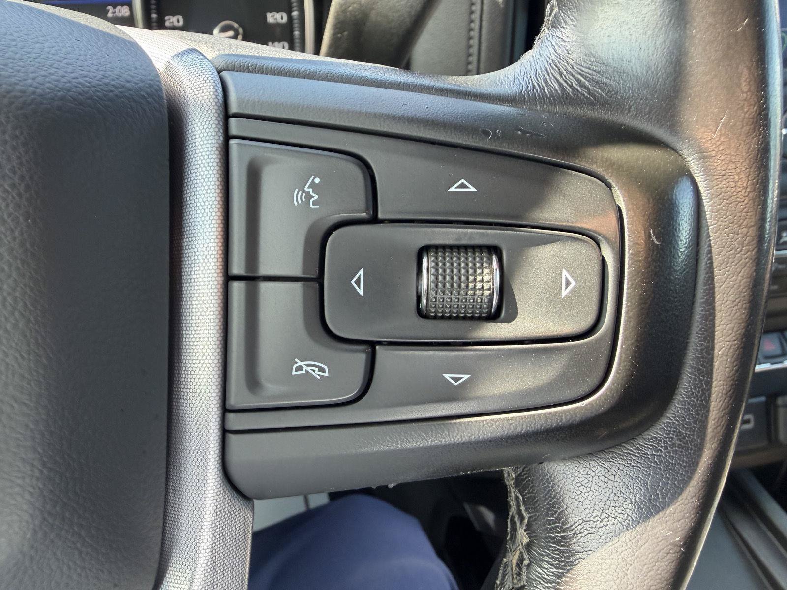 Used 2021 GMC Sierra 1500 SLT w/ Technology Package AWD/4WD image 15