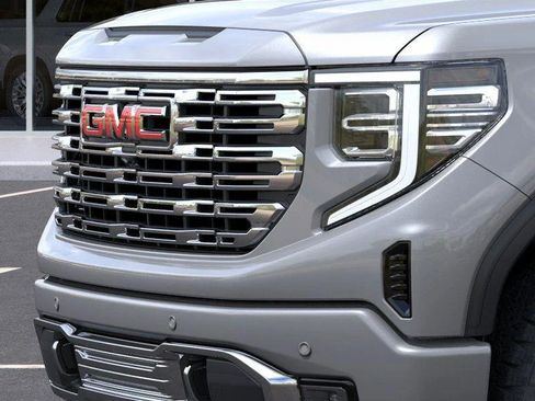 New 2026 GMC Sierra 1500 Denali w/ Technology Package AWD/4WD image 13