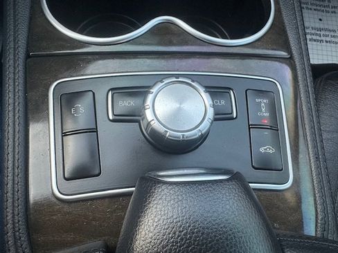 Used 2013 Mercedes-Benz CLS 550 image 22