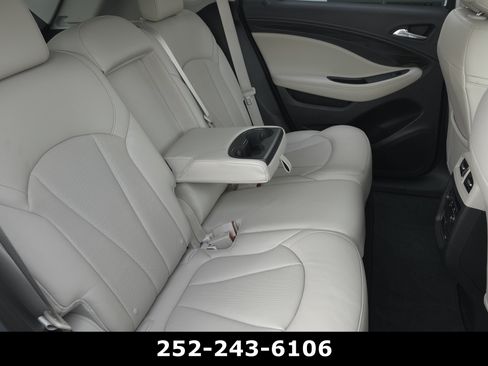 Used 2020 Buick Envision Essence FWD image 34