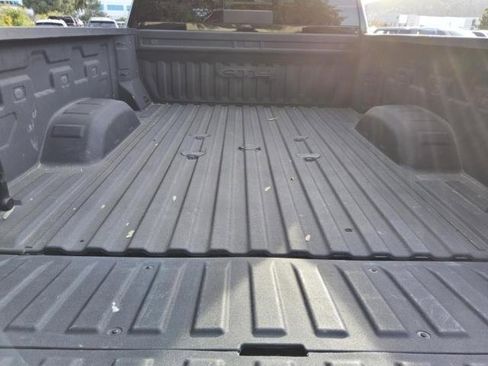 Used 2024 GMC Sierra 2500 AT4 w/ AT4 Preferred Package image 3