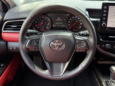 Used 2021 Toyota Camry XSE FWD image 13