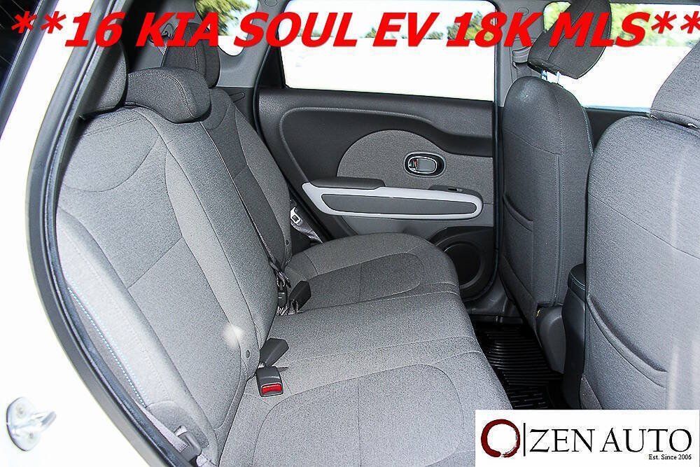 Used 2016 Kia Soul EV FWD image 28