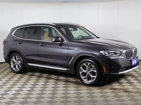Used 2023 BMW X3 xDrive30i w/ Convenience Package AWD/4WD image 2