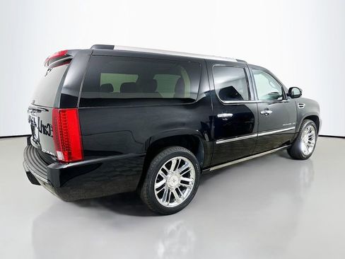 Used 2011 Cadillac Escalade ESV Platinum image 8