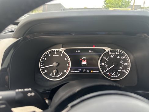 Certified 2023 Nissan Pathfinder SL w/ SL Premium Package image 17