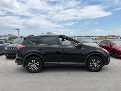 Used 2018 Toyota RAV4 LE w/ All Weather Liner Package FWD image 3