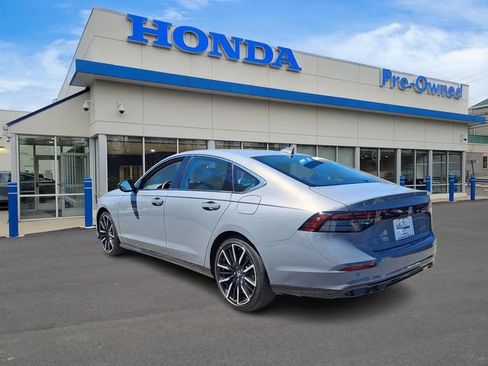 Used 2026 Honda Accord Touring image 7