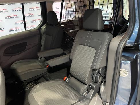 Used 2020 Ford Transit Connect XLT image 32