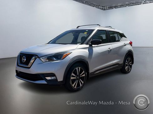 Used 2018 Nissan Kicks SR w/ Exterior Package image 9