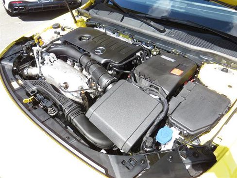 Certified 2022 Mercedes-Benz CLA 250 4MATIC image 7