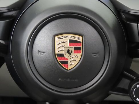Certified 2025 Porsche Macan 4 Electric AWD/4WD image 21