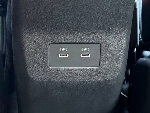 New 2026 Nissan Kicks SR AWD/4WD image 32