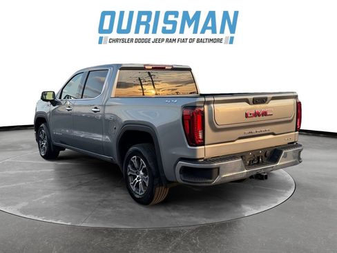 Used 2025 GMC Sierra 1500 SLT AWD/4WD image 4