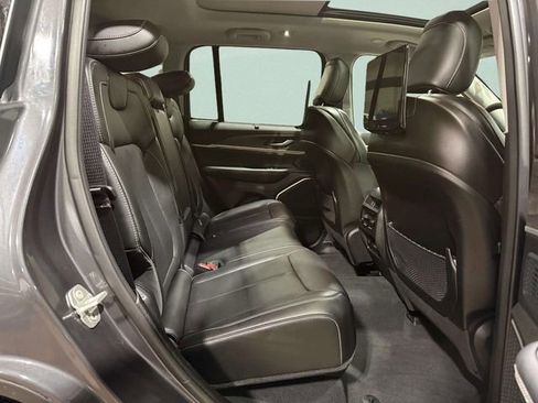 Used 2024 Jeep Grand Cherokee Limited 4xe w/ Luxury Tech Group II image 29