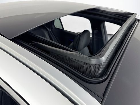 New 2026 Mercedes-Benz GLC 300 4MATIC image 21