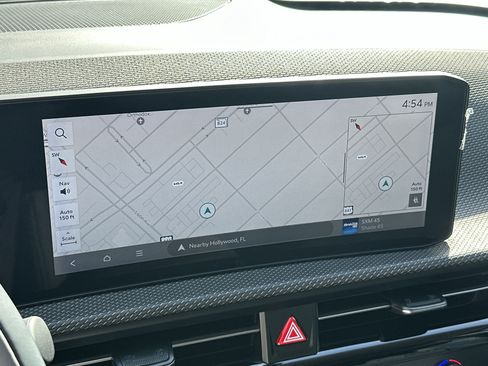 New 2025 Kia EV6 Wind RWD image 19